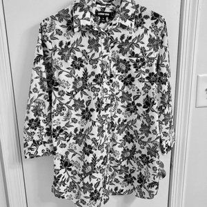 Land's End Women's Button Down Shirt, Supima Cotton, No Iron, 3/4 Sleeves, sz 8